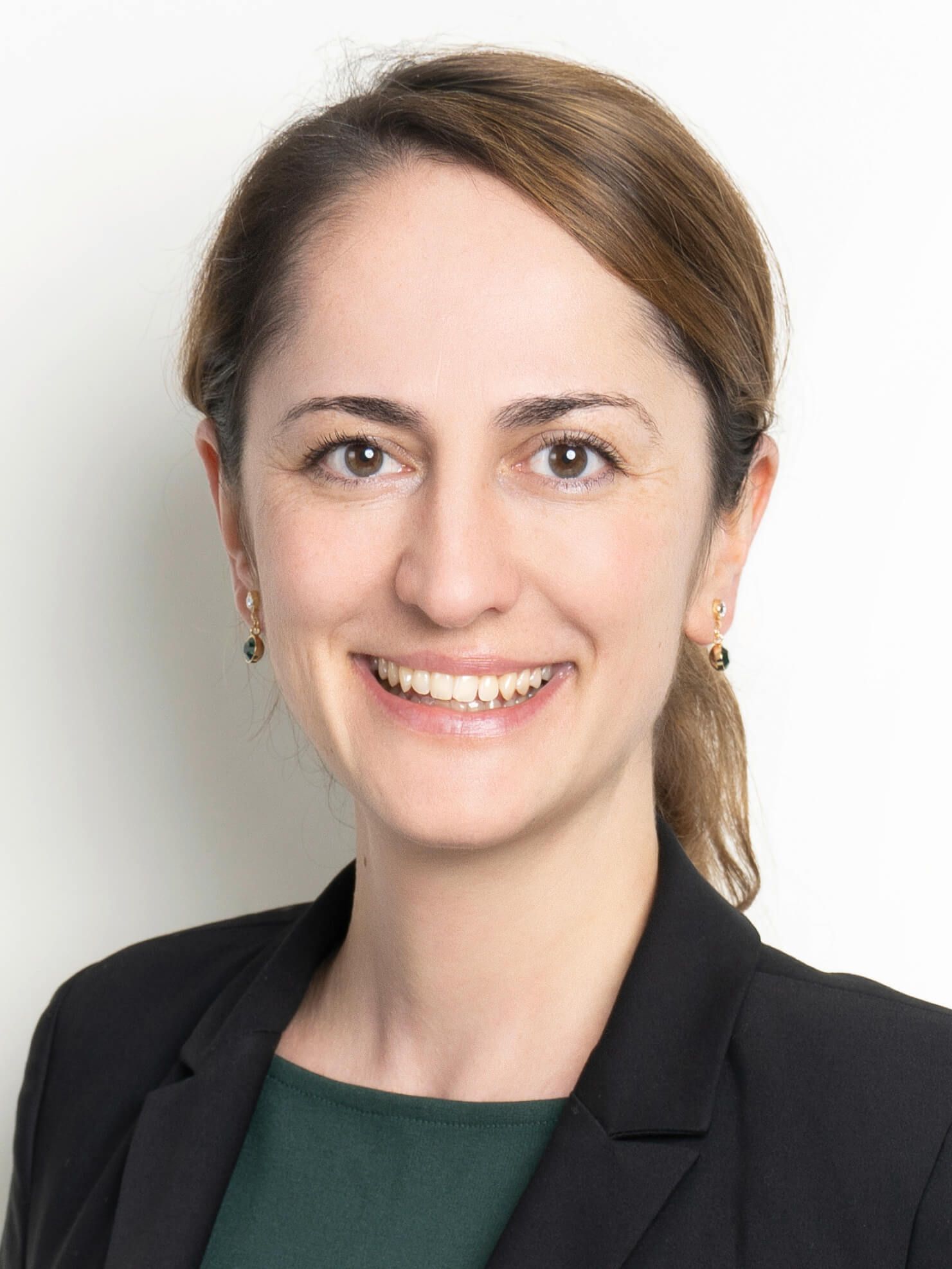 Dr. Wanda Lakner
